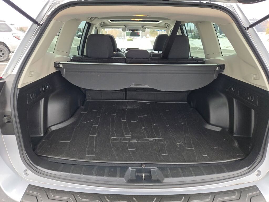 2020 SUBARU FORESTER - Image 15