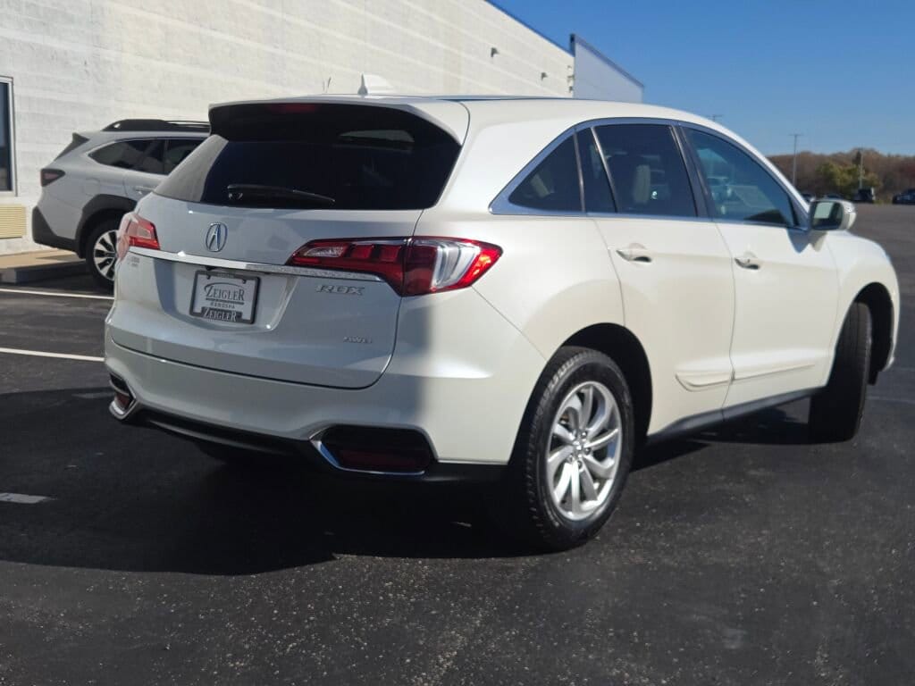 2016 ACURA RDX - Image 12