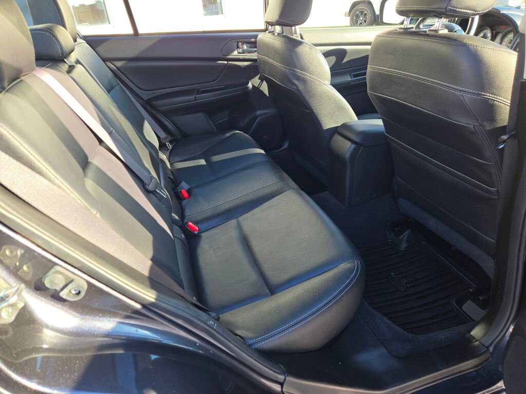 2013 SUBARU IMPREZA - Image 9