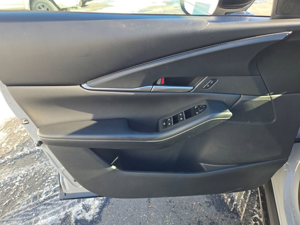 2026 MAZDA CX-30 - Image 18