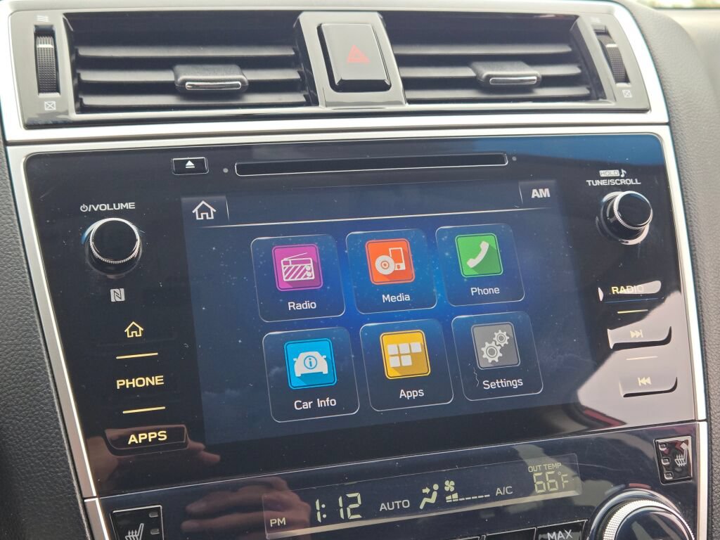 2018 Subaru Outback Premium - Photo 24