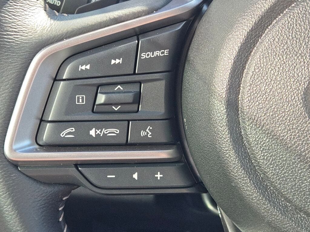 2025 SUBARU LEGACY - Image 25