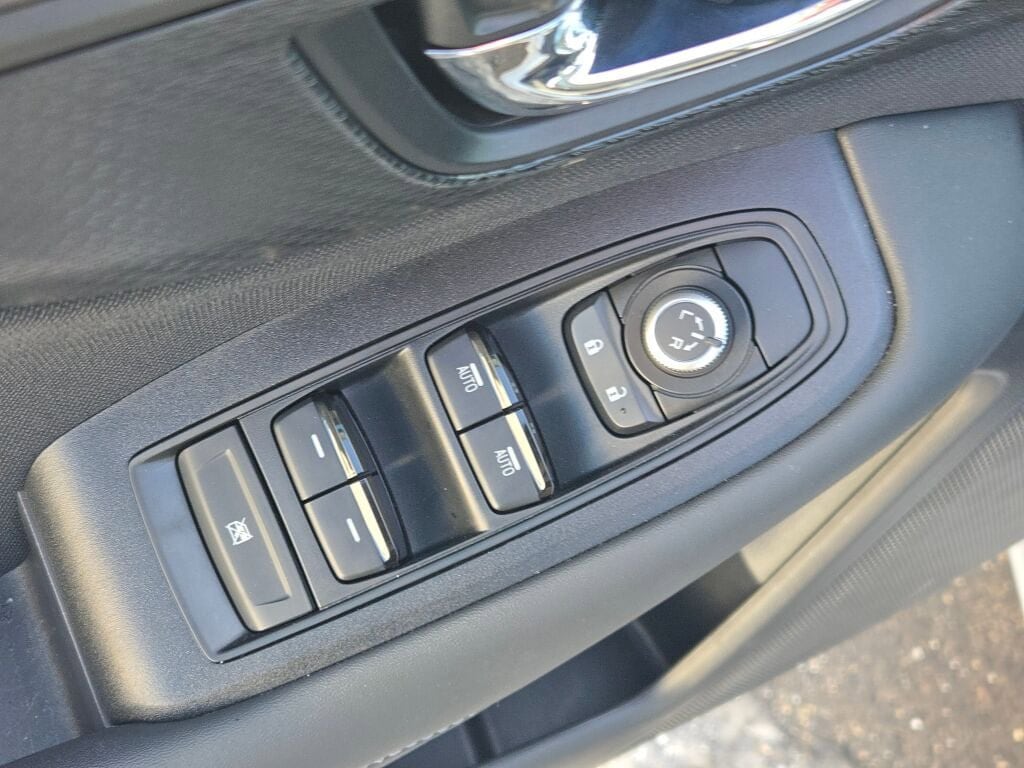 2023 SUBARU LEGACY - Image 18