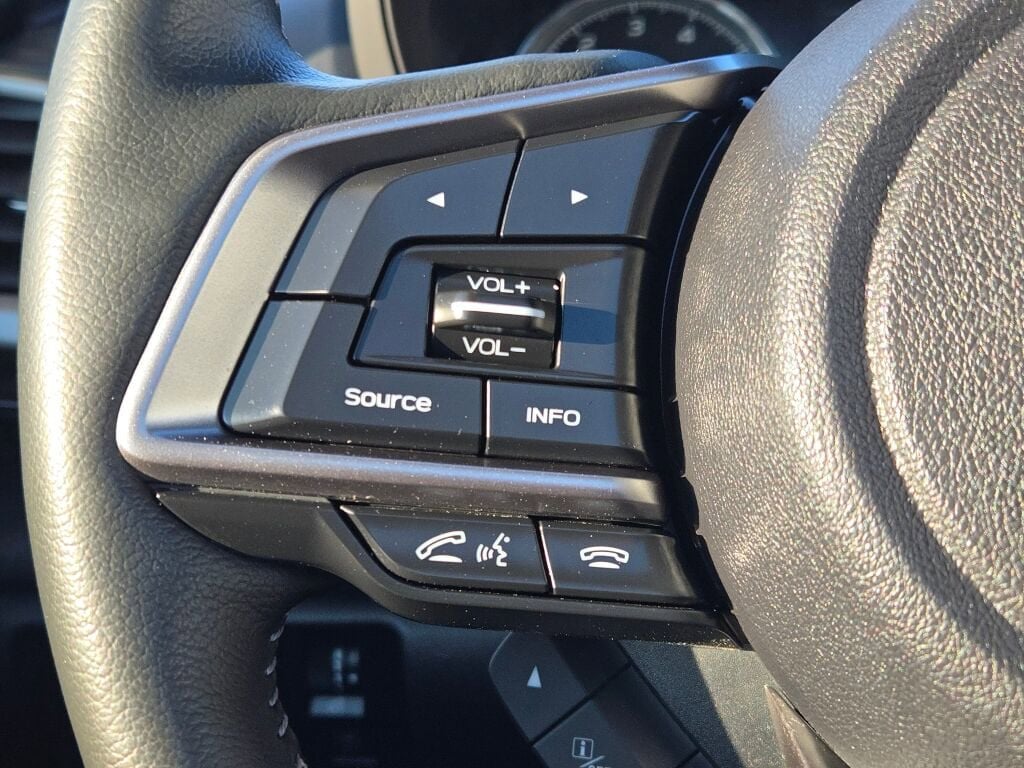 2023 SUBARU FORESTER - Image 31