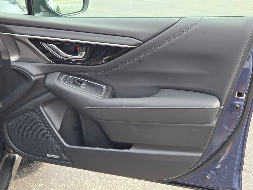 2025 Subaru Outback Limited - Photo 7