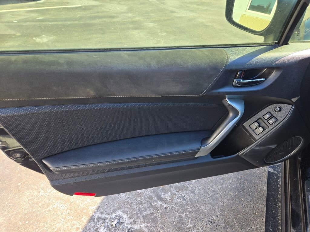 2017 TOYOTA 86 - Image 13