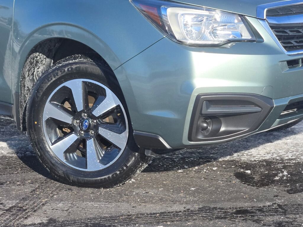 2017 SUBARU FORESTER - Image 3