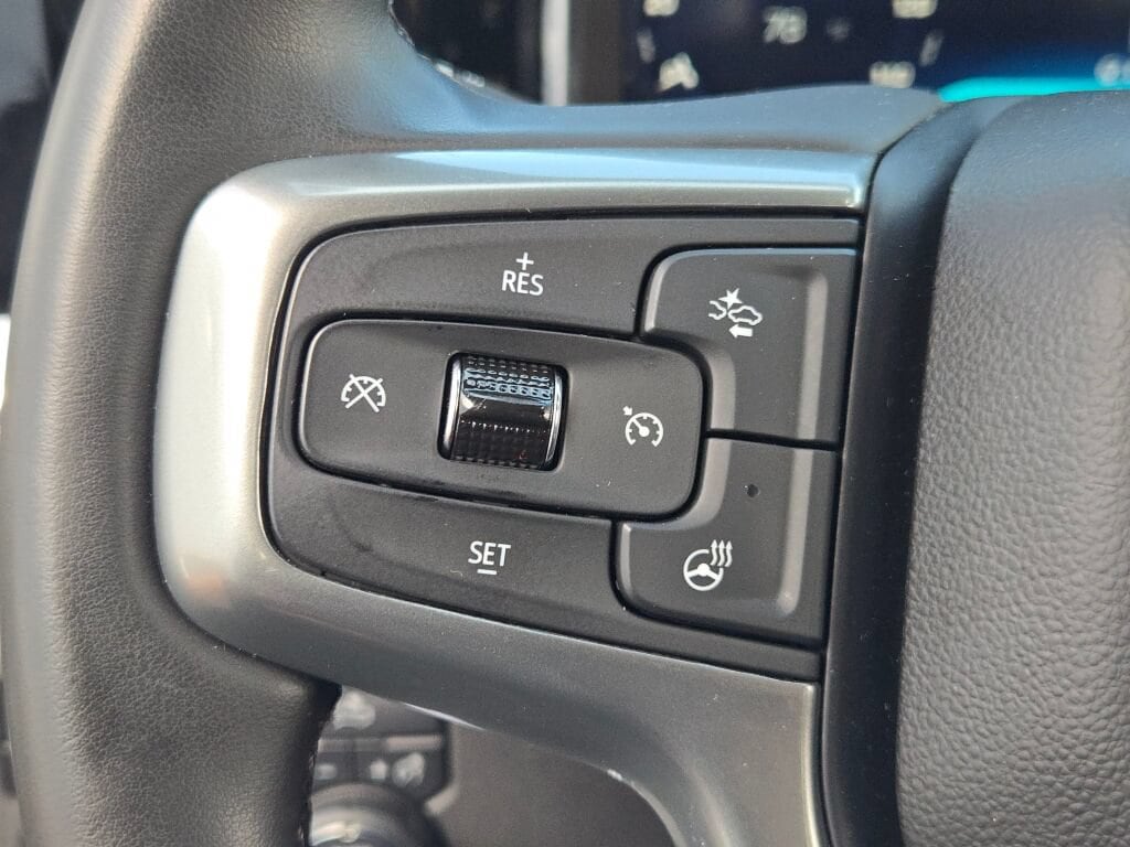 2023 Chevrolet Silverado 1500 LT - Photo 30