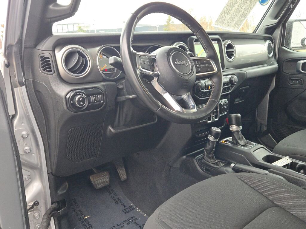 2020 JEEP GLADIATOR - Image 20