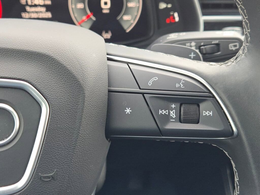 2025 AUDI Q7 - Image 24