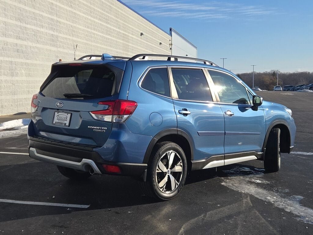 2019 SUBARU FORESTER - Image 11