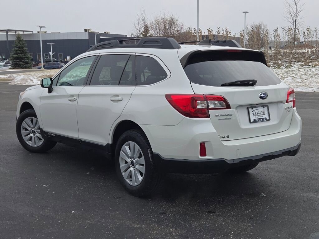 2017 SUBARU OUTBACK - Image 14