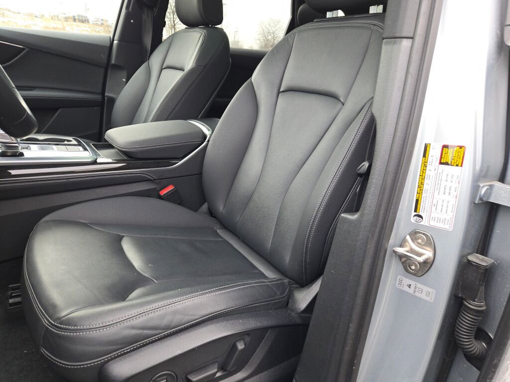 2025 AUDI Q7 - Image 18