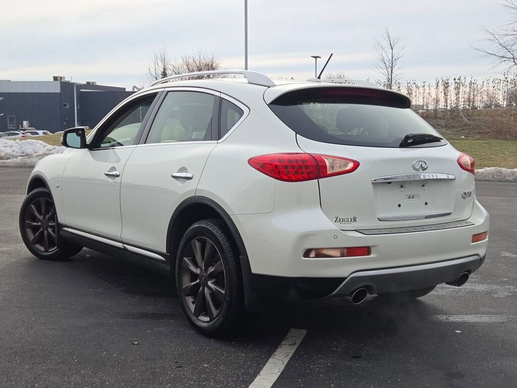 2017 INFINITI QX50 - Image 13