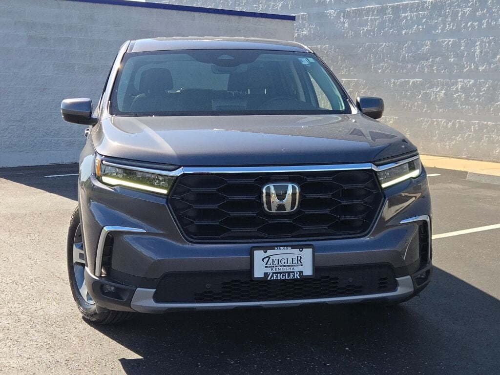 Used 2025 Honda Pilot EX-L SUV