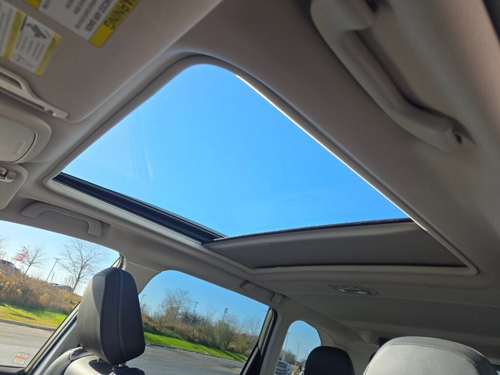 2023 SUBARU FORESTER - Image 26