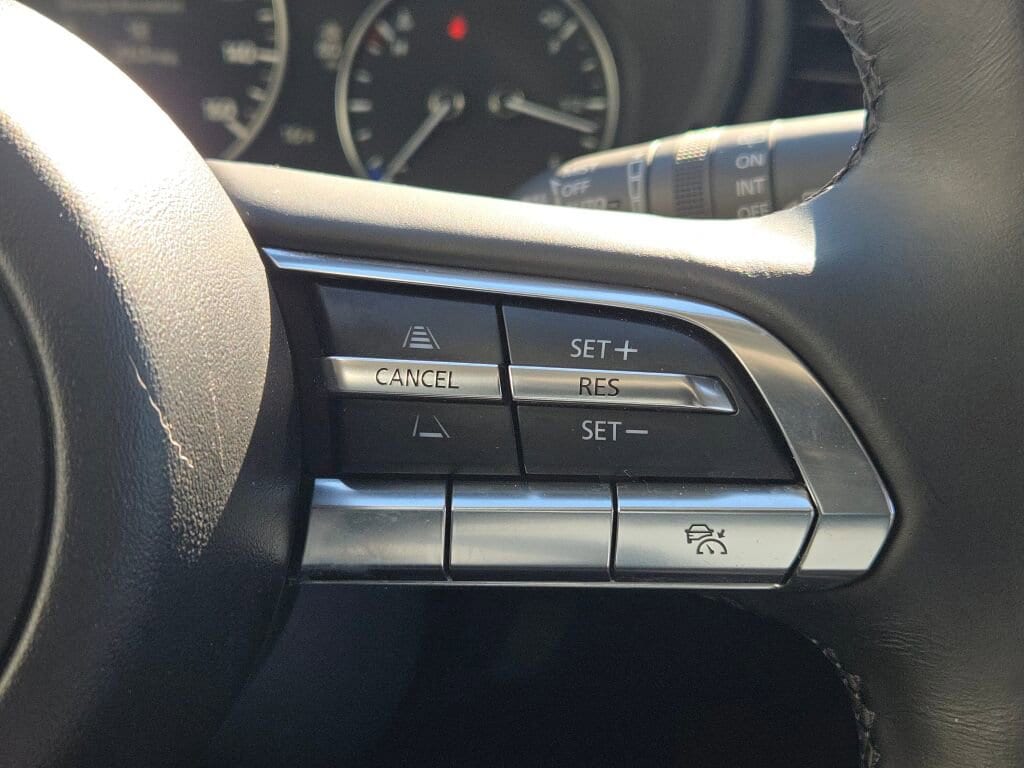 2023 MAZDA CX-30 - Image 28