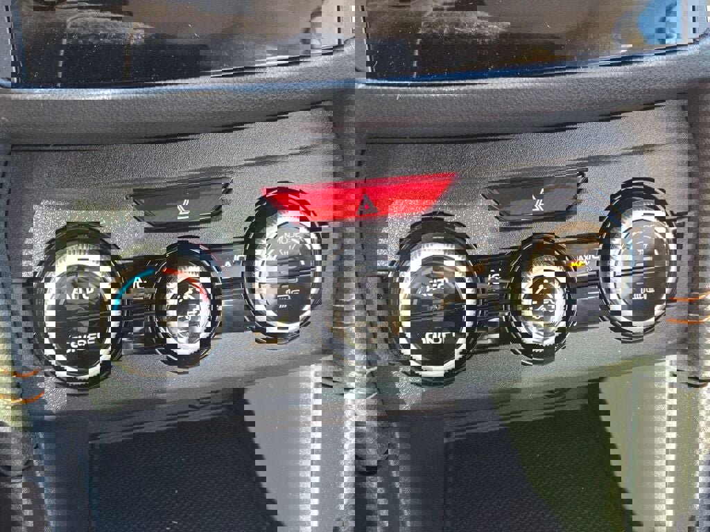 2023 SUBARU CROSSTREK - Image 24