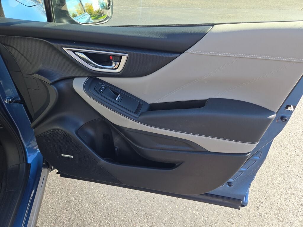 2023 SUBARU FORESTER - Image 5