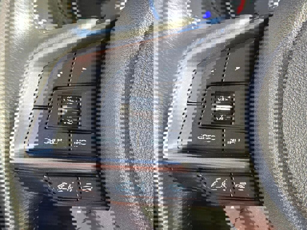 2023 SUBARU FORESTER - Image 30