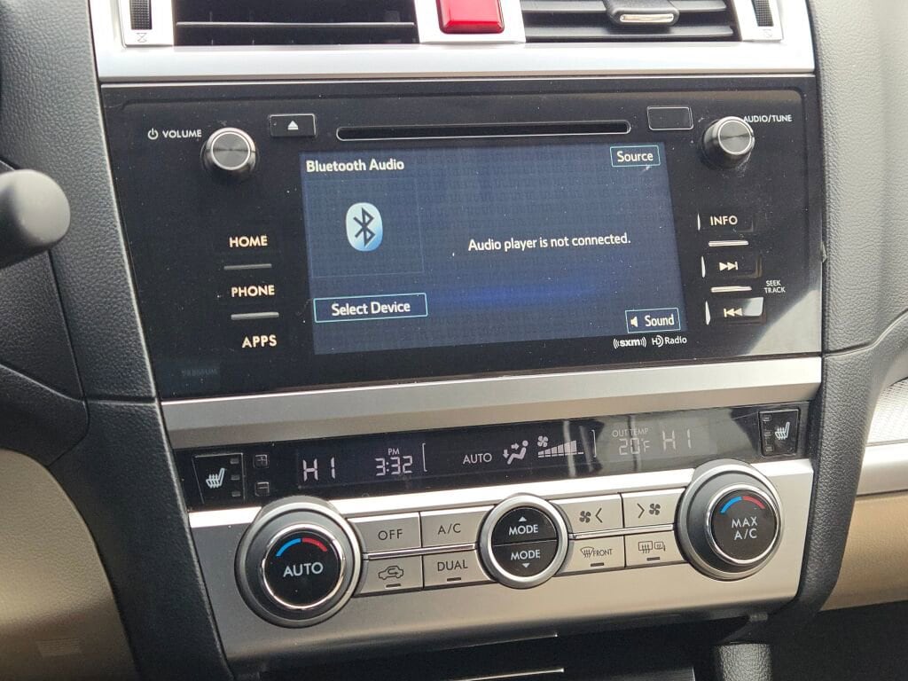 2017 SUBARU OUTBACK - Image 22