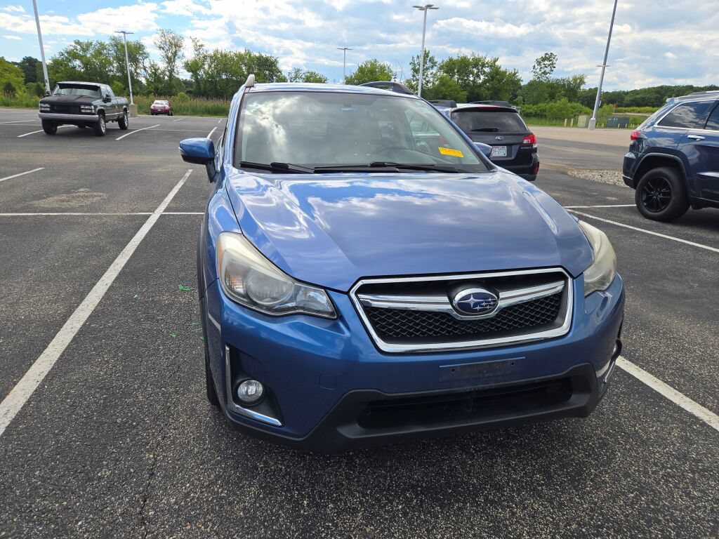 Used 2017 Subaru Crosstrek Limited with VIN JF2GPALC9HH232486 for sale in Kenosha, WI