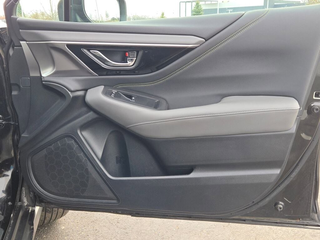 2023 SUBARU OUTBACK - Image 7