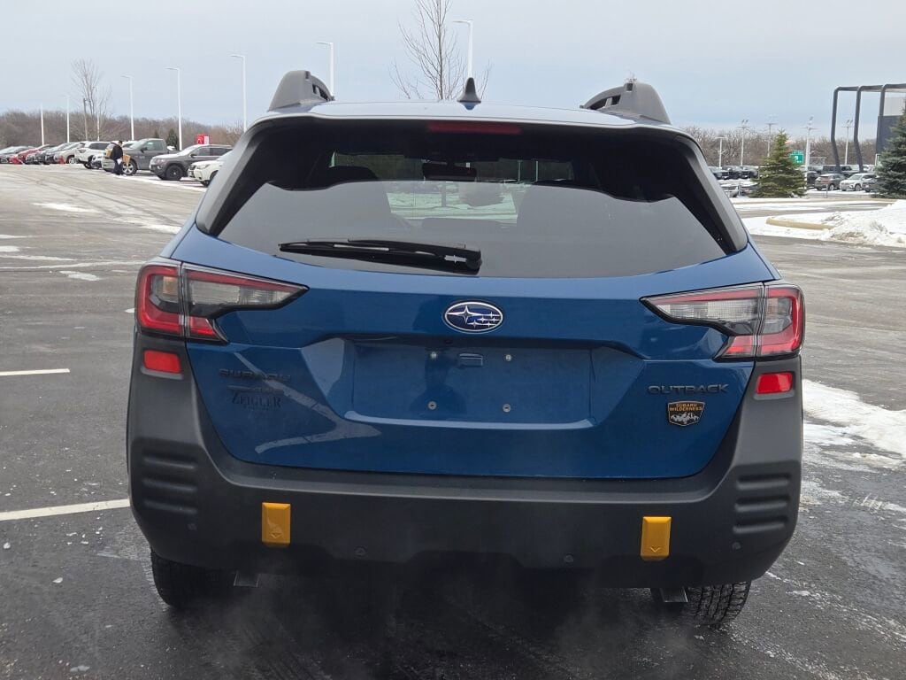 2025 SUBARU OUTBACK - Image 12