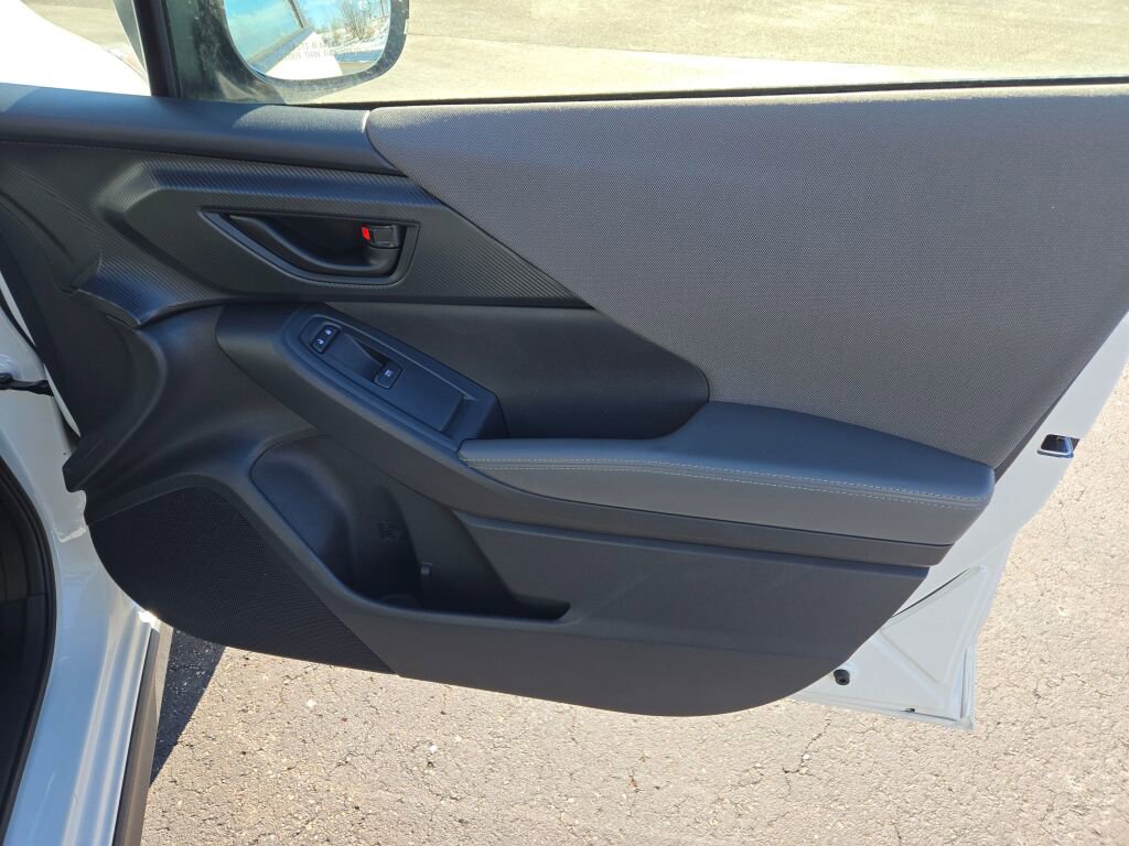 2024 SUBARU CROSSTREK - Image 5