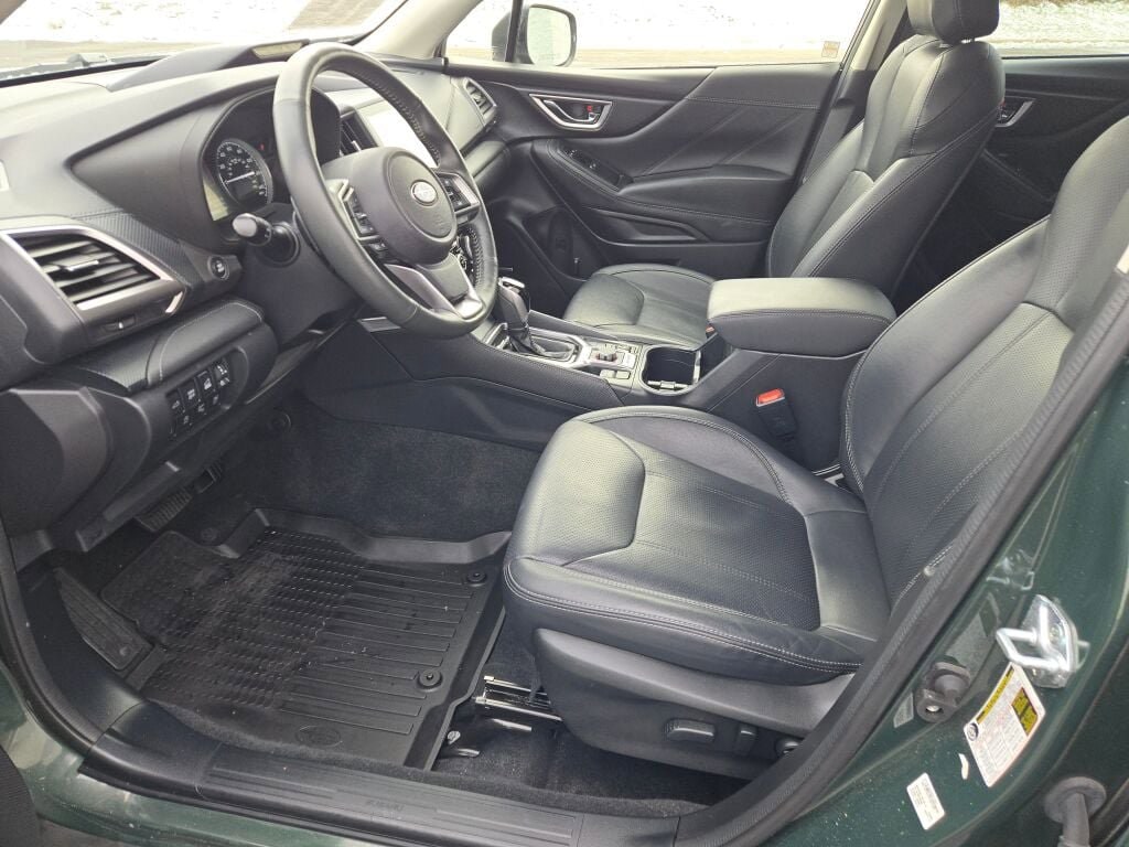 2023 SUBARU FORESTER - Image 21