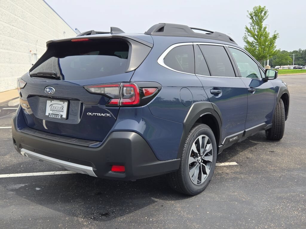 2025 Subaru Outback Limited - Photo 12