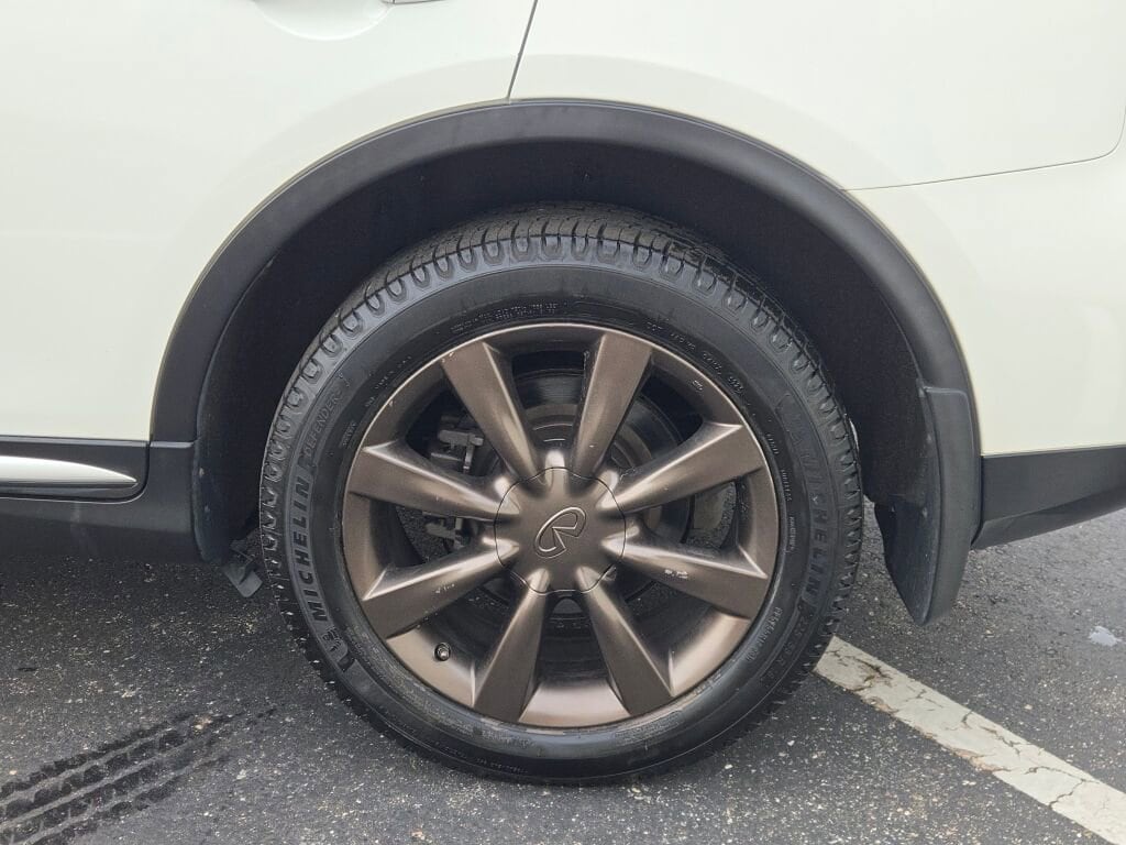 2017 INFINITI QX50 - Image 14