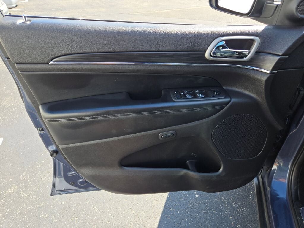 2020 JEEP GRAND CHEROKEE - Image 18