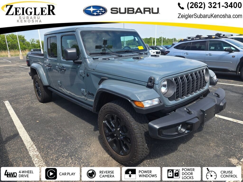 2025 Jeep Gladiator Nighthawk Auto's photo