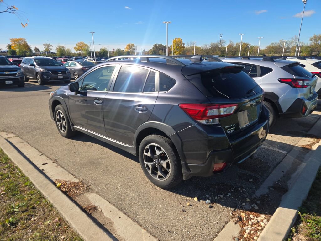 2019 Subaru Crosstrek 2.0i Premium photo 3