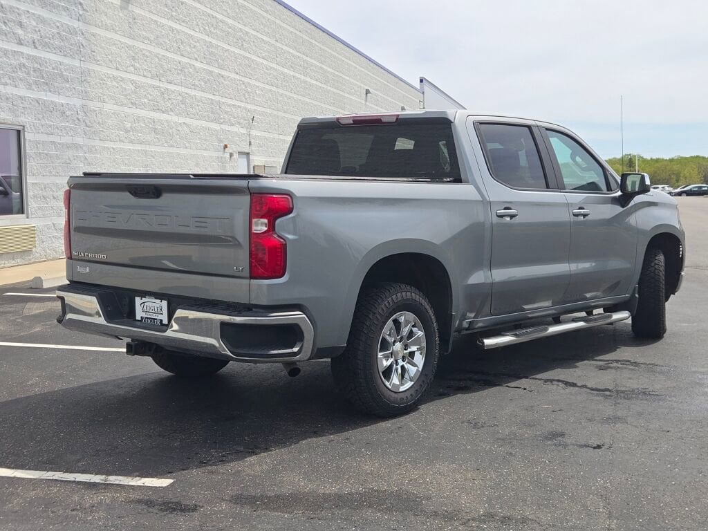 2023 Chevrolet Silverado 1500 LT - Photo 11