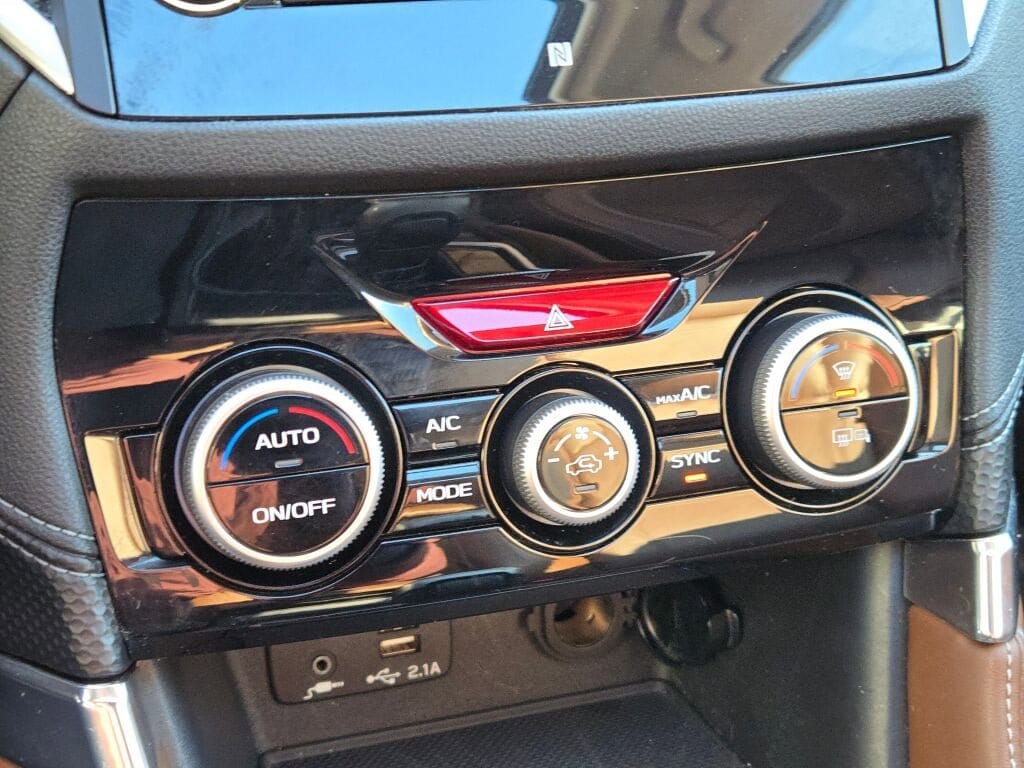 2019 SUBARU FORESTER - Image 27