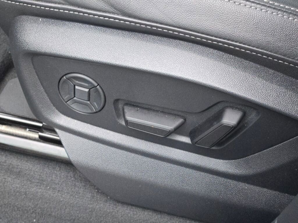 2025 AUDI Q7 - Image 23