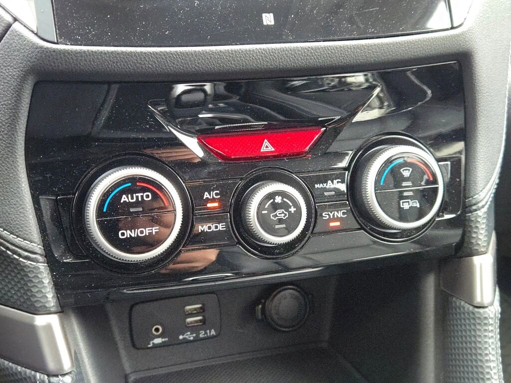 2019 SUBARU FORESTER - Image 32