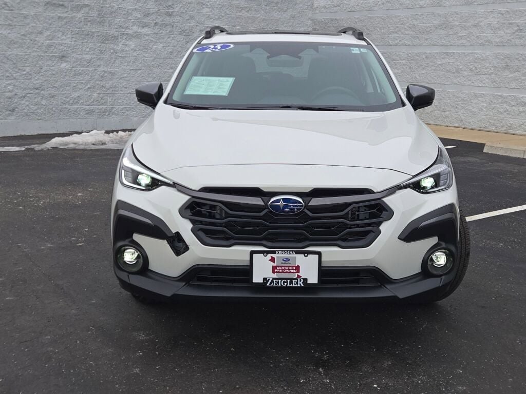 2025 SUBARU CROSSTREK - Image 4