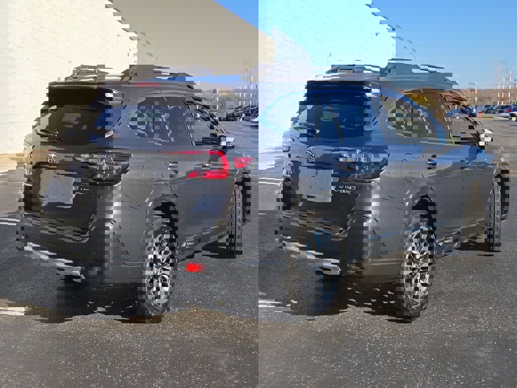 2023 SUBARU OUTBACK - Image 11