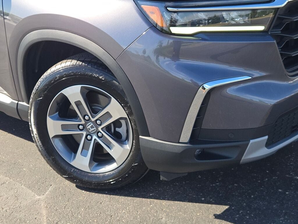 Used 2025 Honda Pilot EX-L SUV