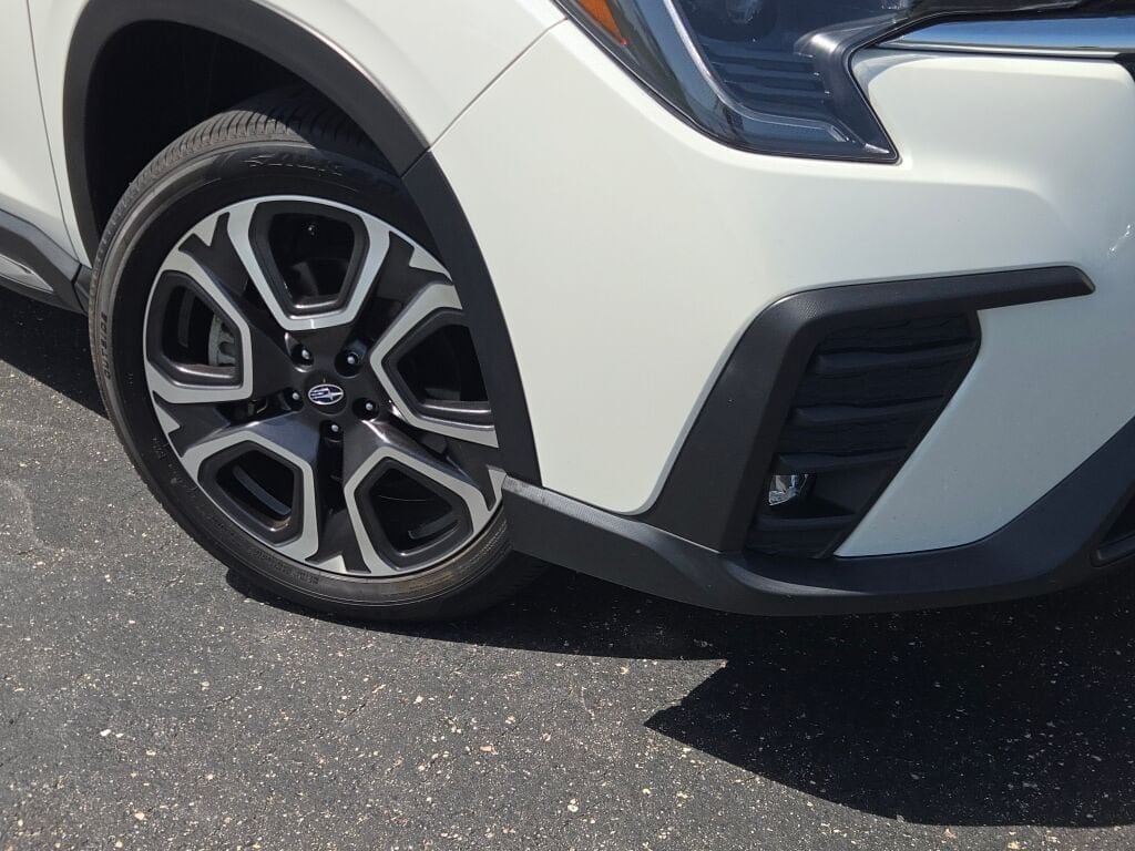 Certified 2023 Subaru Ascent Limited 7-Passenger SUV