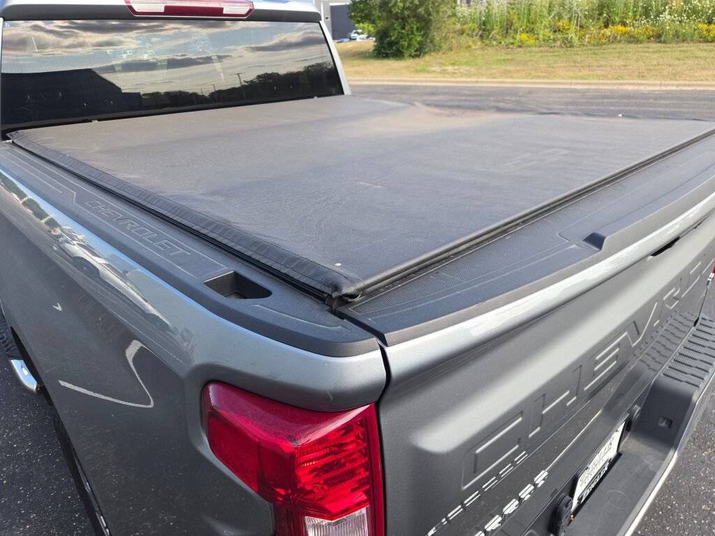 2023 Chevrolet Silverado 1500 LT - Photo 16