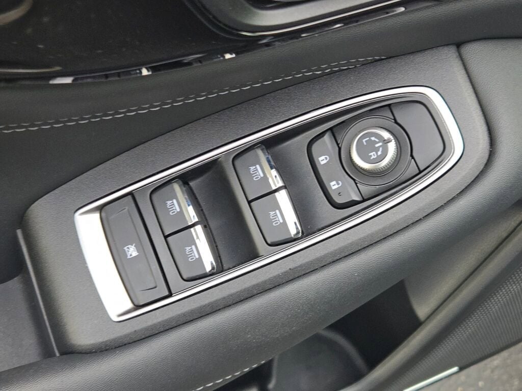 2023 SUBARU OUTBACK - Image 20