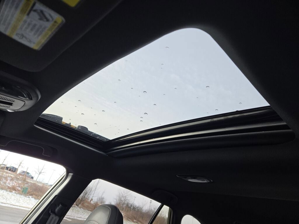 2025 SUBARU OUTBACK - Image 25