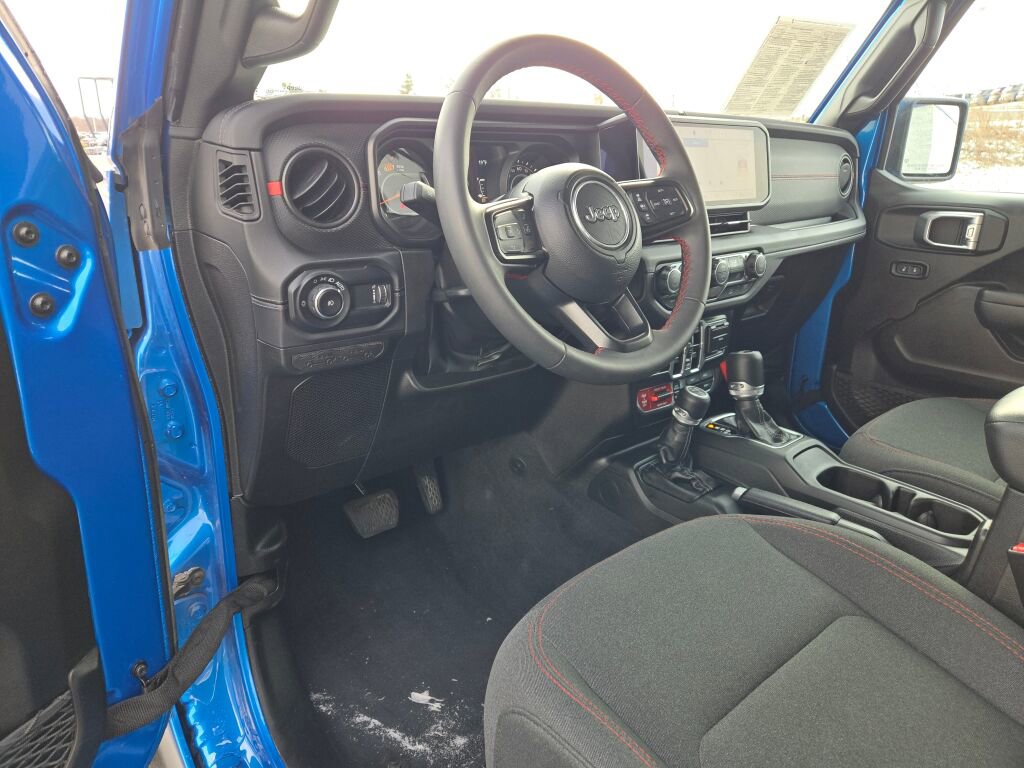 2025 JEEP WRANGLER - Image 20