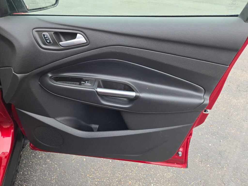 2017 FORD ESCAPE - Image 6