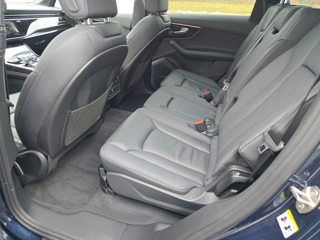 2025 AUDI Q7 - Image 17