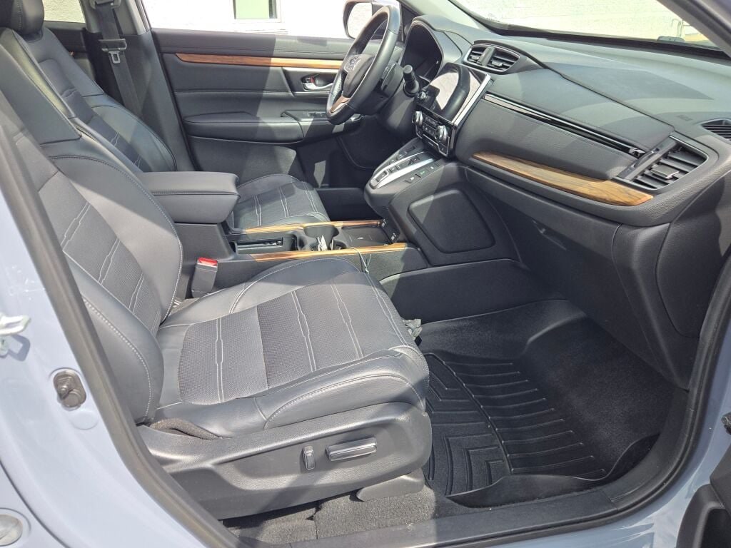 2021 Honda CR-V Touring - Photo 7